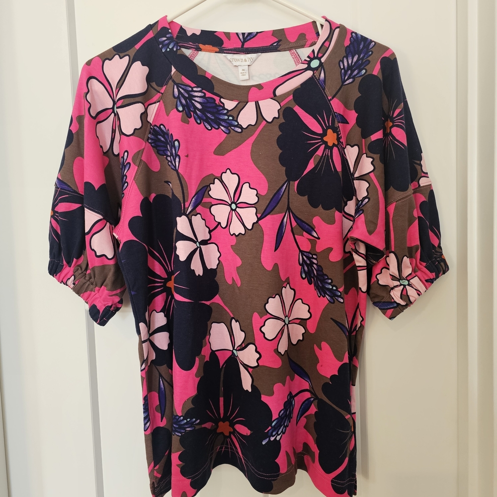 NWT Crown & Ivy Vibrant Pink and Brown Floral Tee - Picture 3 of 12
